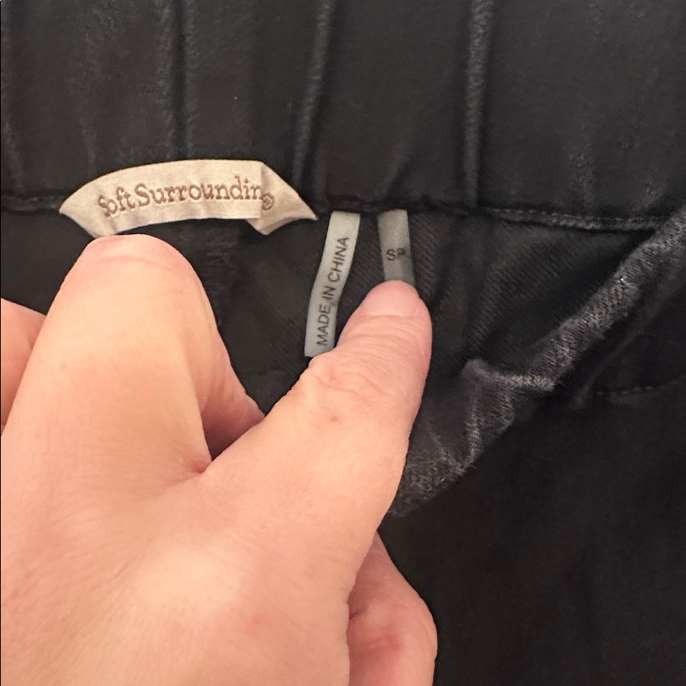 Soft Surroundings Elegant Black Trousers size SP EUC‎ - Picture 3 of 4